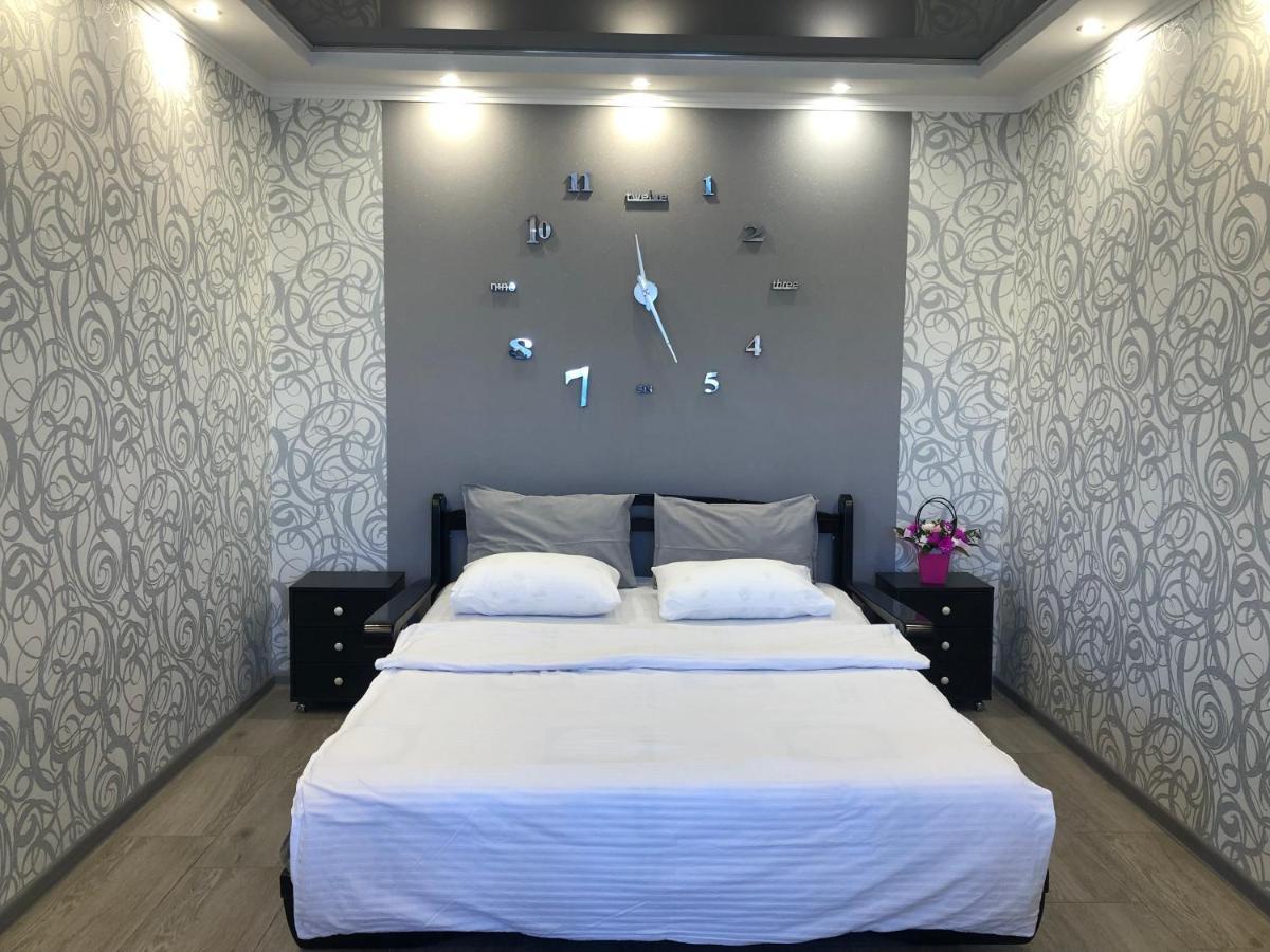 Сдам Посуточно Однакомнатную Квартиру Apartment Kharkov Luaran gambar